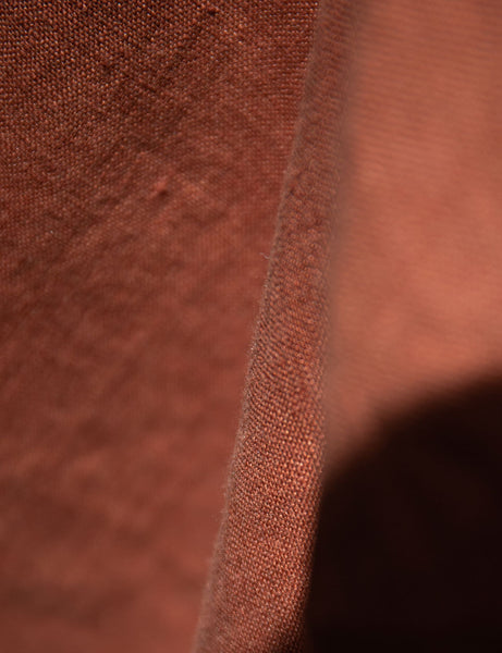 Glamžyto lino terakotos spalvos staltiesė